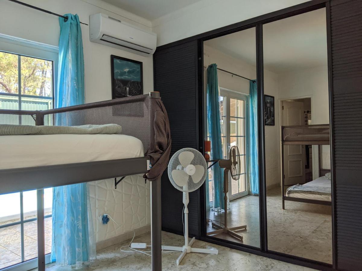 פארו Dolphin House Hostel מראה חיצוני תמונה